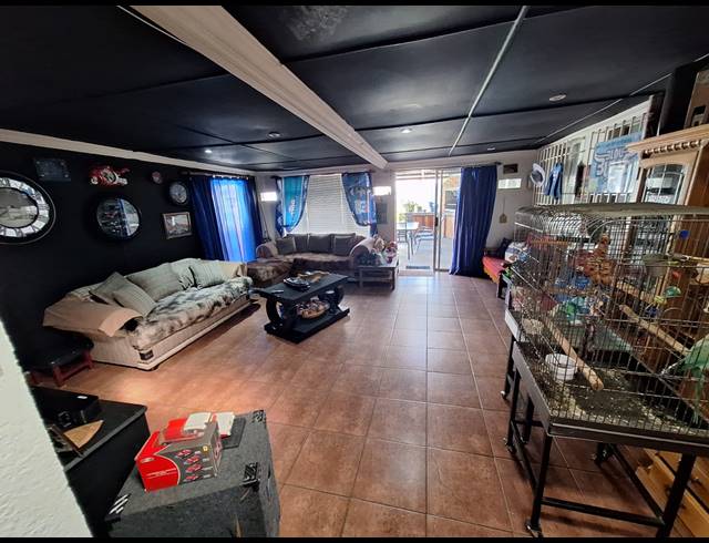 4 BEDROOM HOUSE FOR SALE IN VANDERBIJLPARK SE 7